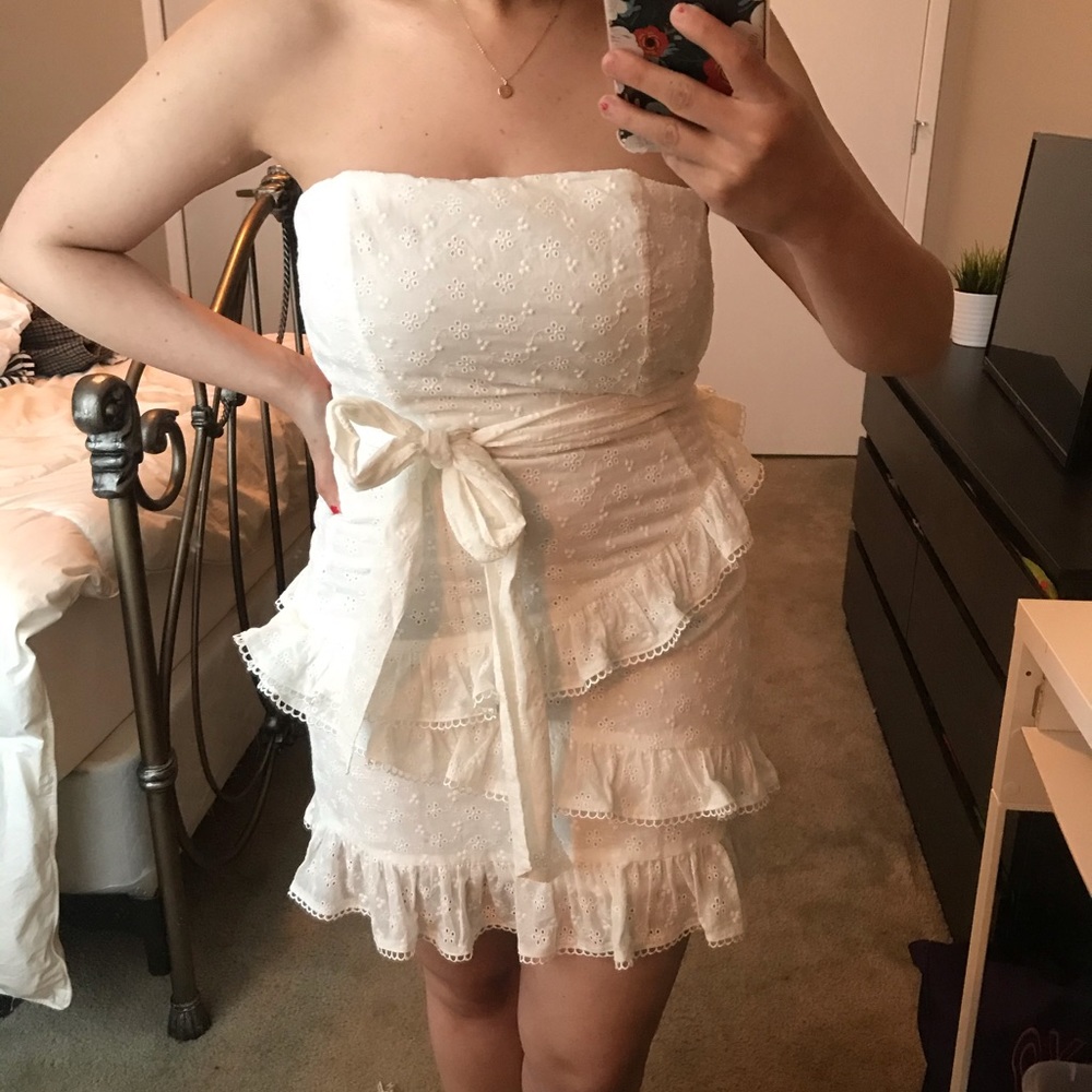 Red Dress Boutique White Stapless Ruffle Dress